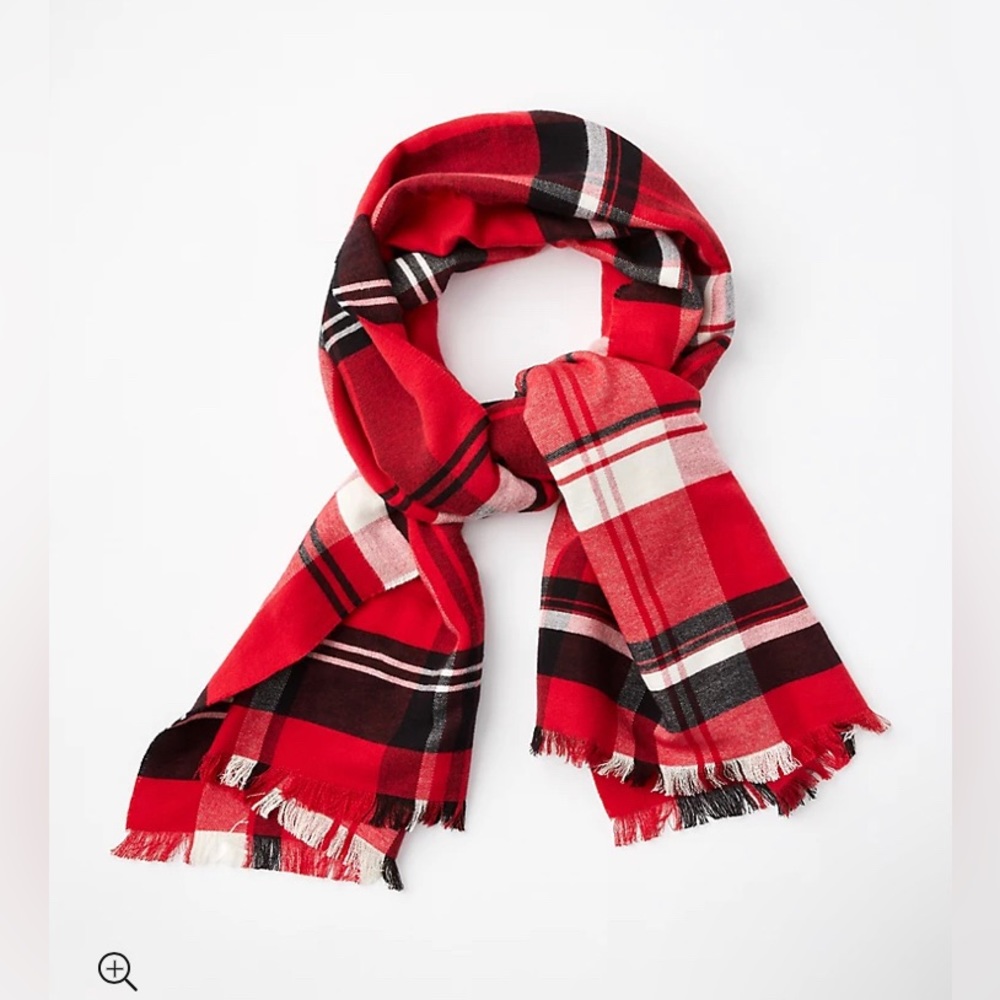 LOFT NWT Long‎ Plaid Scarf with Fringe